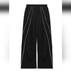 Inaka Baggy Trackpant - M